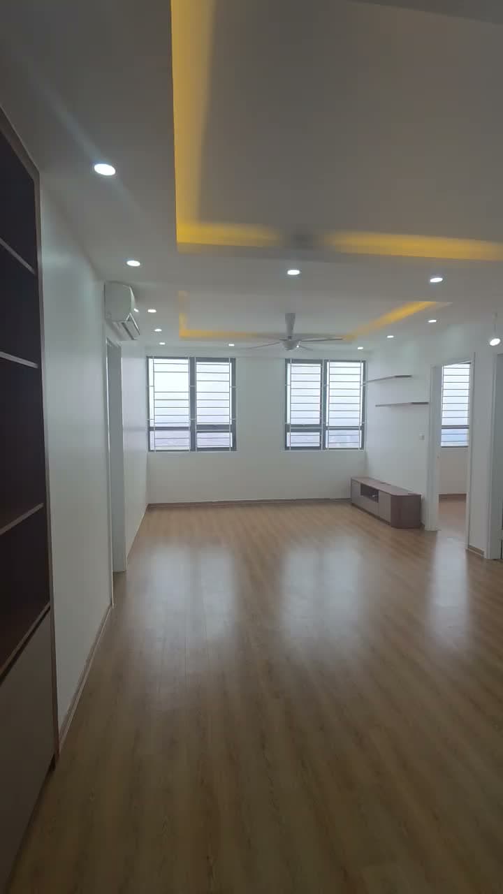Tôi cần bán căn 3 ngủ 110m2 toà HHB KDT Tân Tây Đô, full đồ, sổ đỏ lâu dài, nhận nhà ngay. Lh 098191**** - ảnh 2