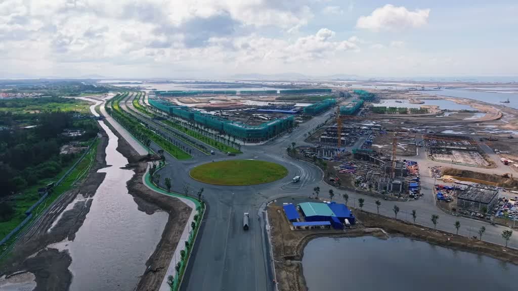 Biệt thự song lập Vinh Ngọc view hồ Lagoon, mặt tiền 14m, sau nhà là hồ lagoon 800ha. - ảnh 2