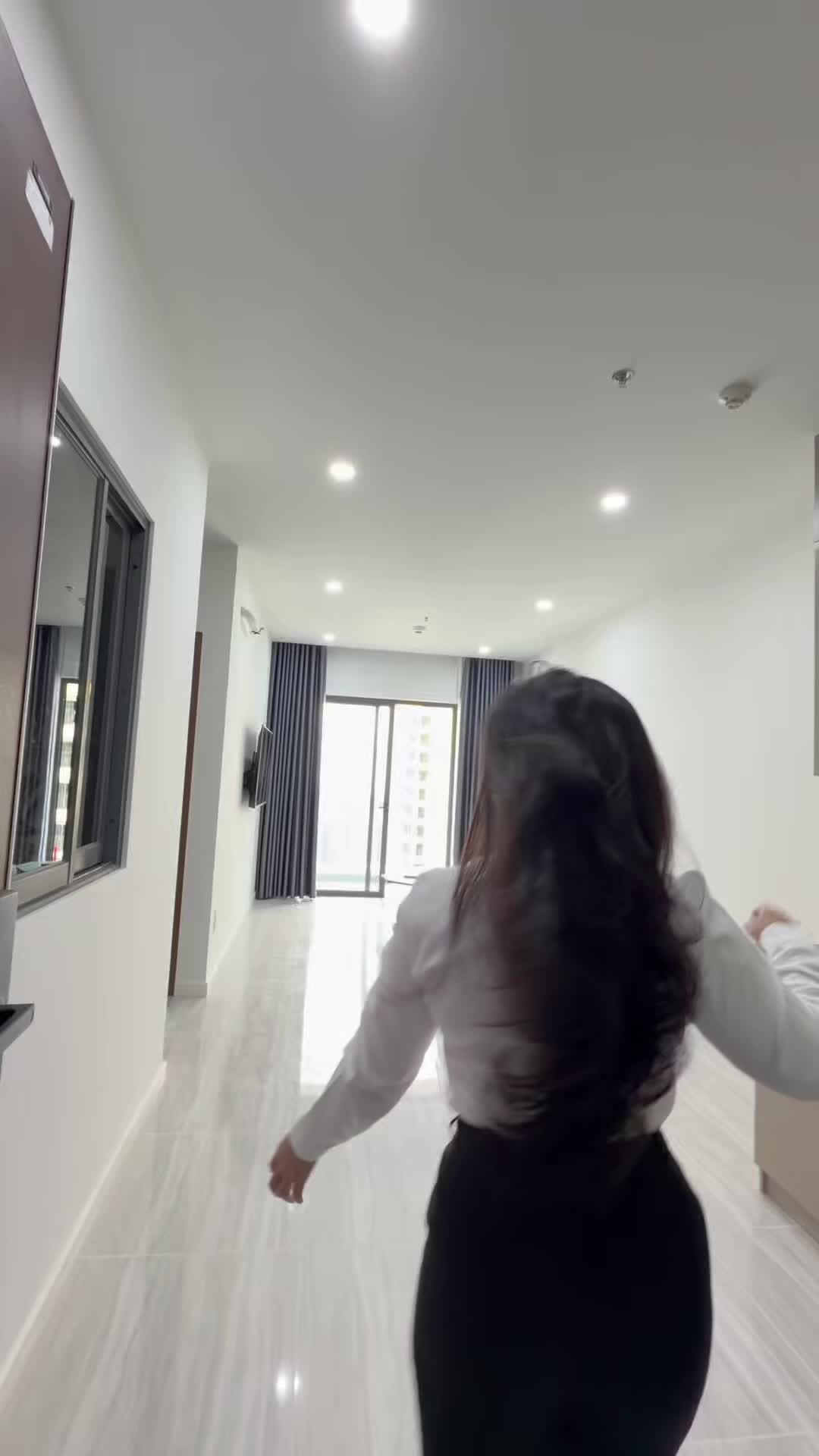 Video layout mẫu - CĂN GÓC 2PN 2WC TẠI BCONS đông nam 3tỷ xx - ảnh 2